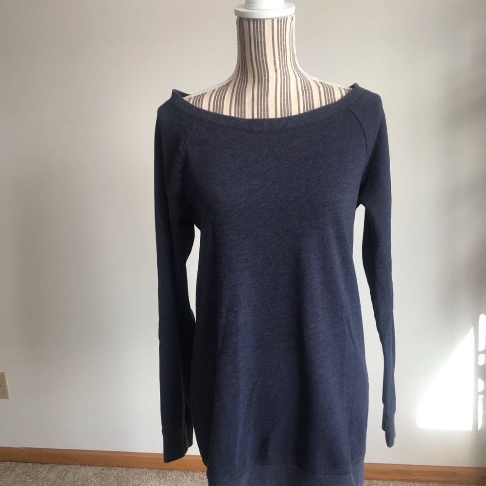 COPY - VS boat neck sweatshirt tunic